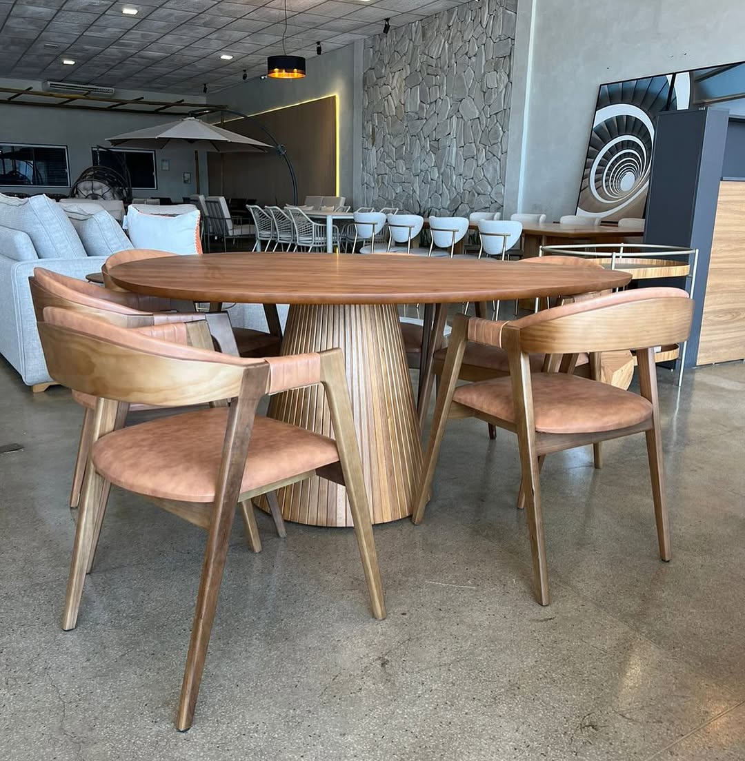 Comedor de 4-S "Berny".