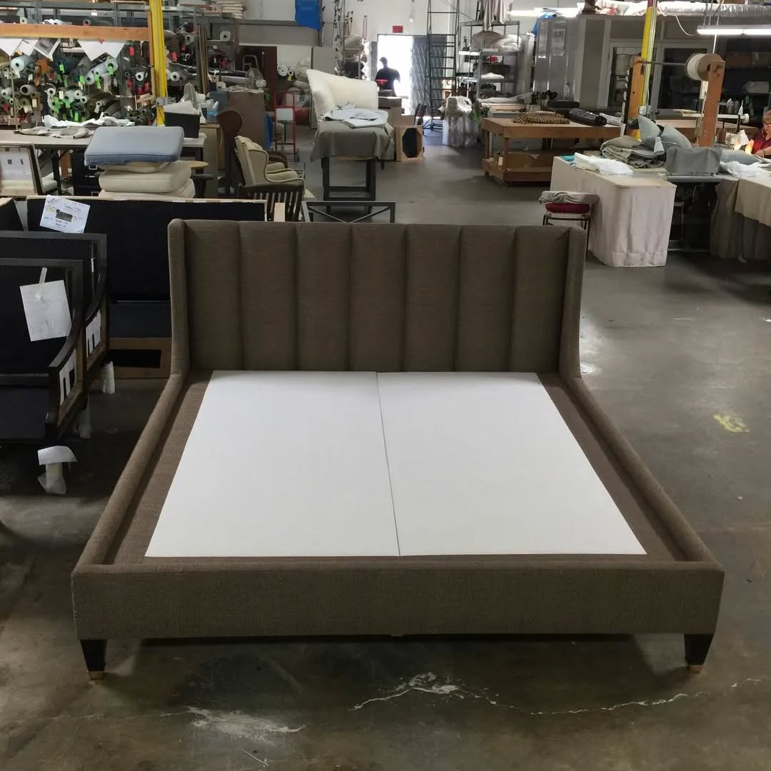 Cama "Brown".