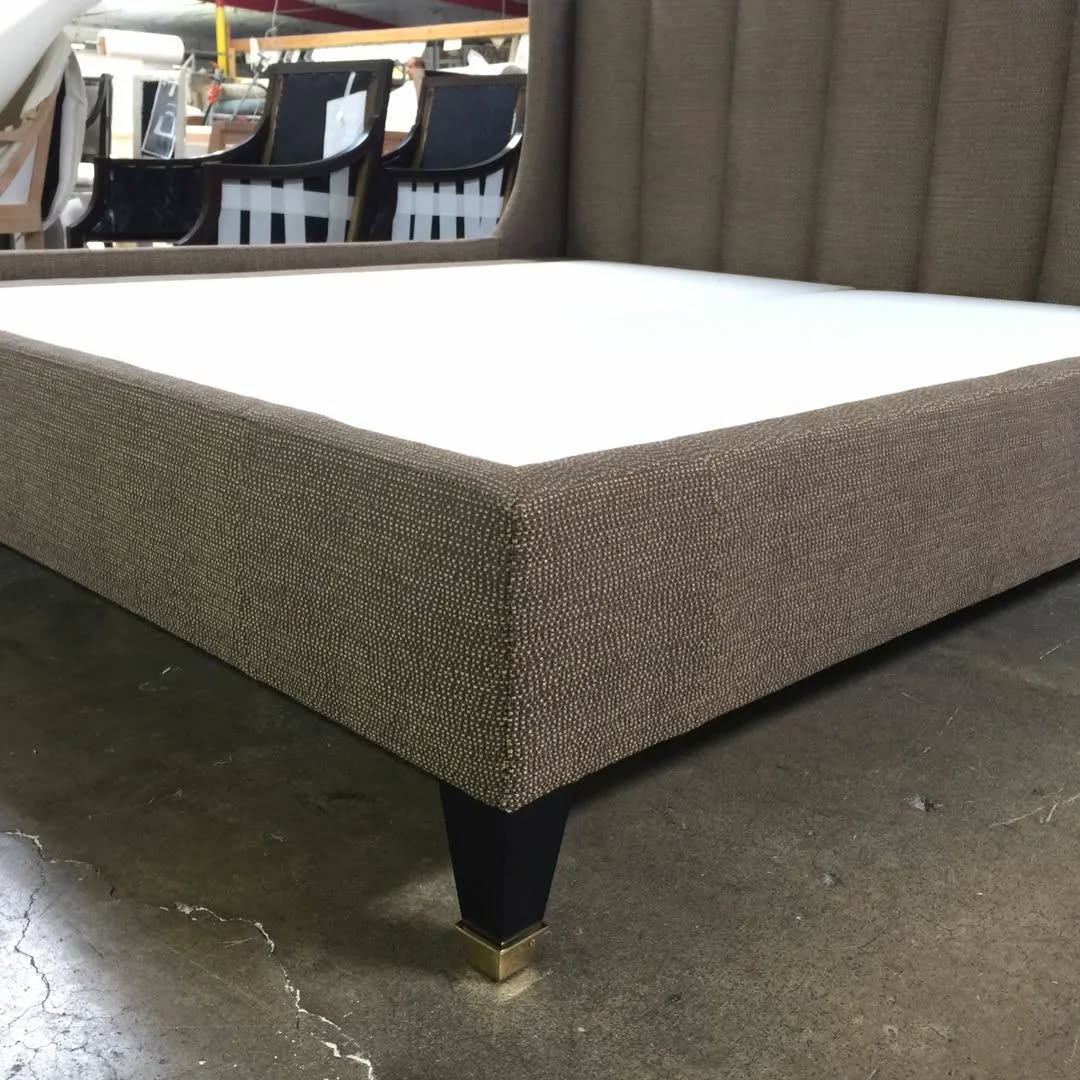 Cama "Brown".